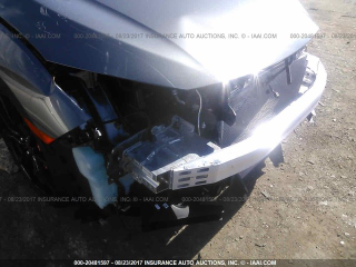 Illustration for article titled That Wrecked 164-Mile Honda Civic Type R Could Be Your Next Salvage Race Car